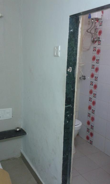 Hotel Al Mehraj Mumbai Quarto foto