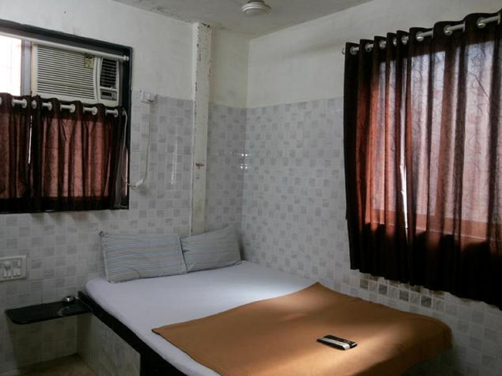 Hotel Al Mehraj Mumbai Quarto foto